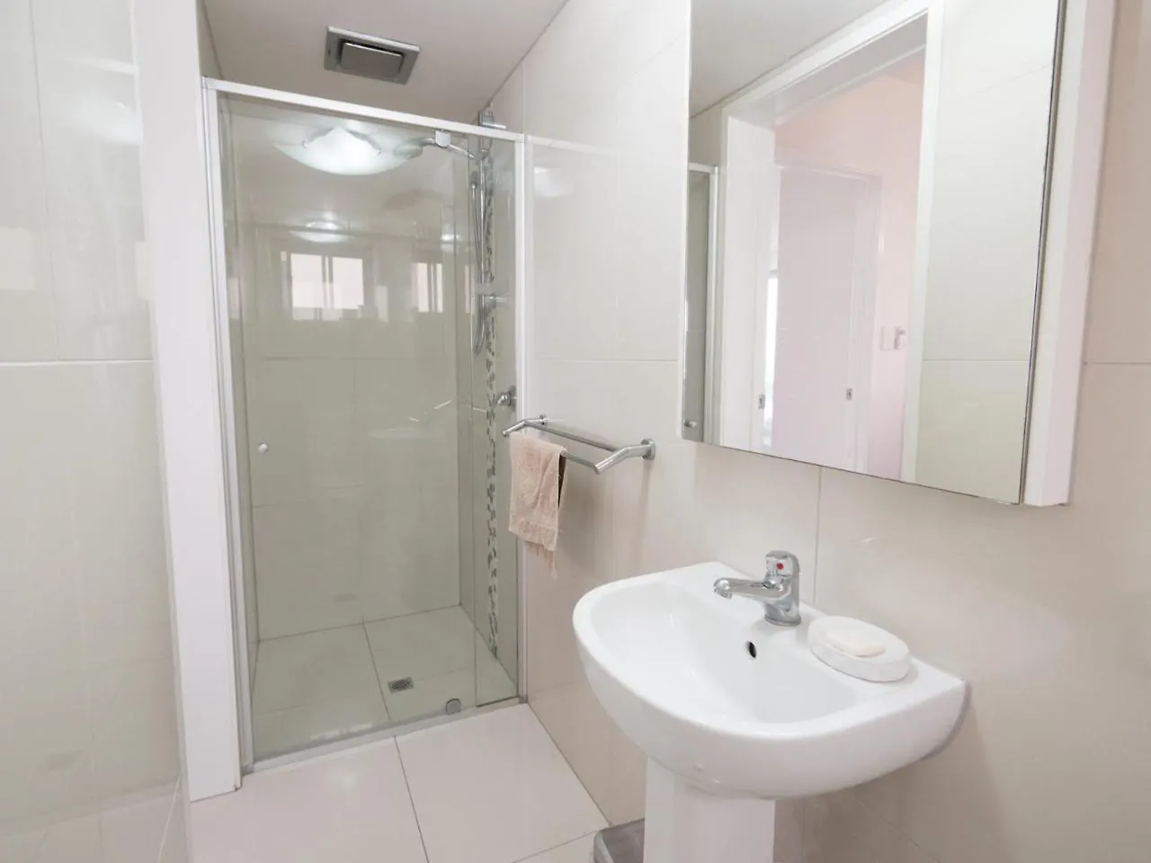 アパート Pacific Towers Unit 4 19 Ormonde Tce Kings Beach カラウンドラ