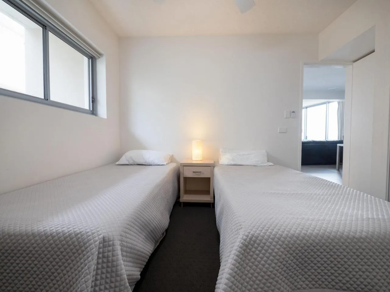 アパート Pacific Towers Unit 4 19 Ormonde Tce Kings Beach カラウンドラ